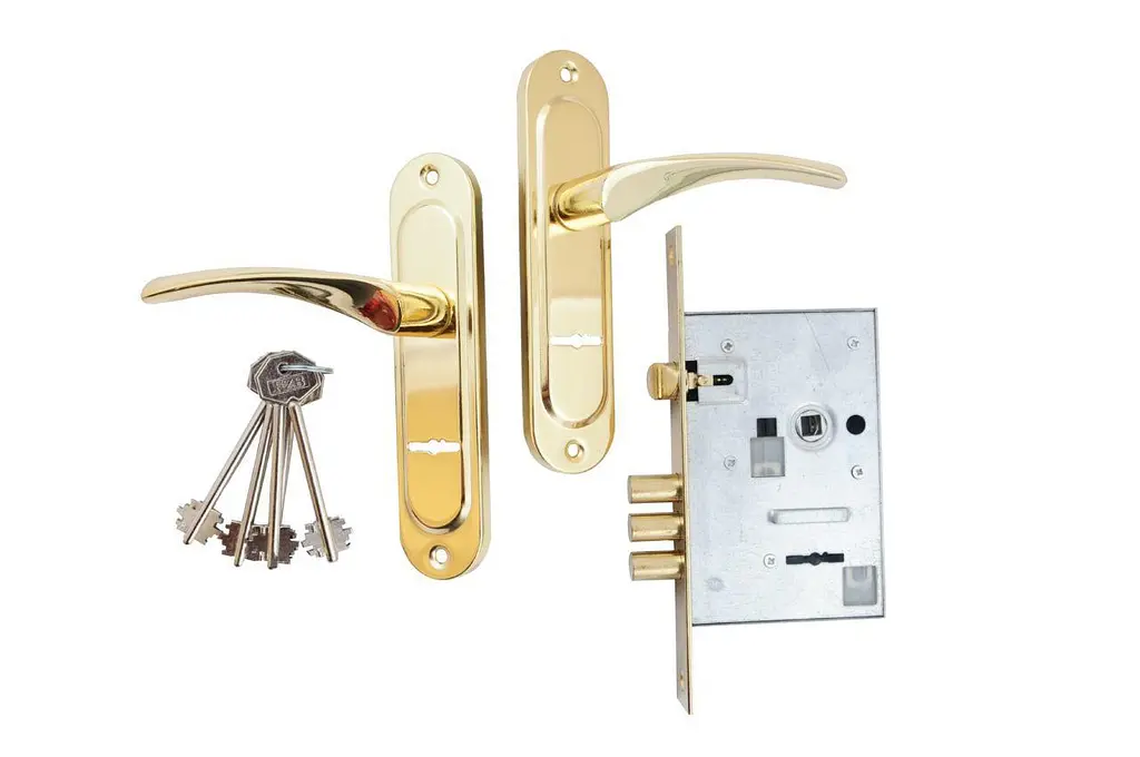 Замок врізний дверний з ручками на планці комплект FZB 55 мм CY5555Y PB - фото 2