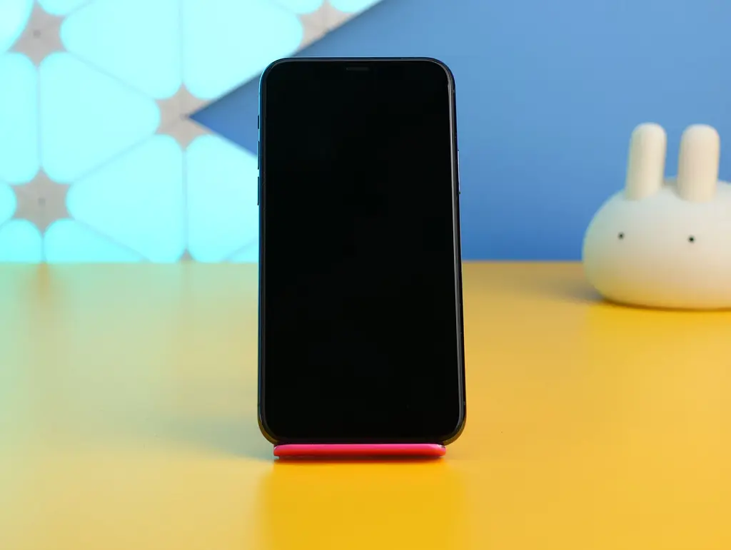 Смартфон Apple iPhone 11 Pro 256GB Midnight Green (MWCQ2) Б/В [160495] - фото 3