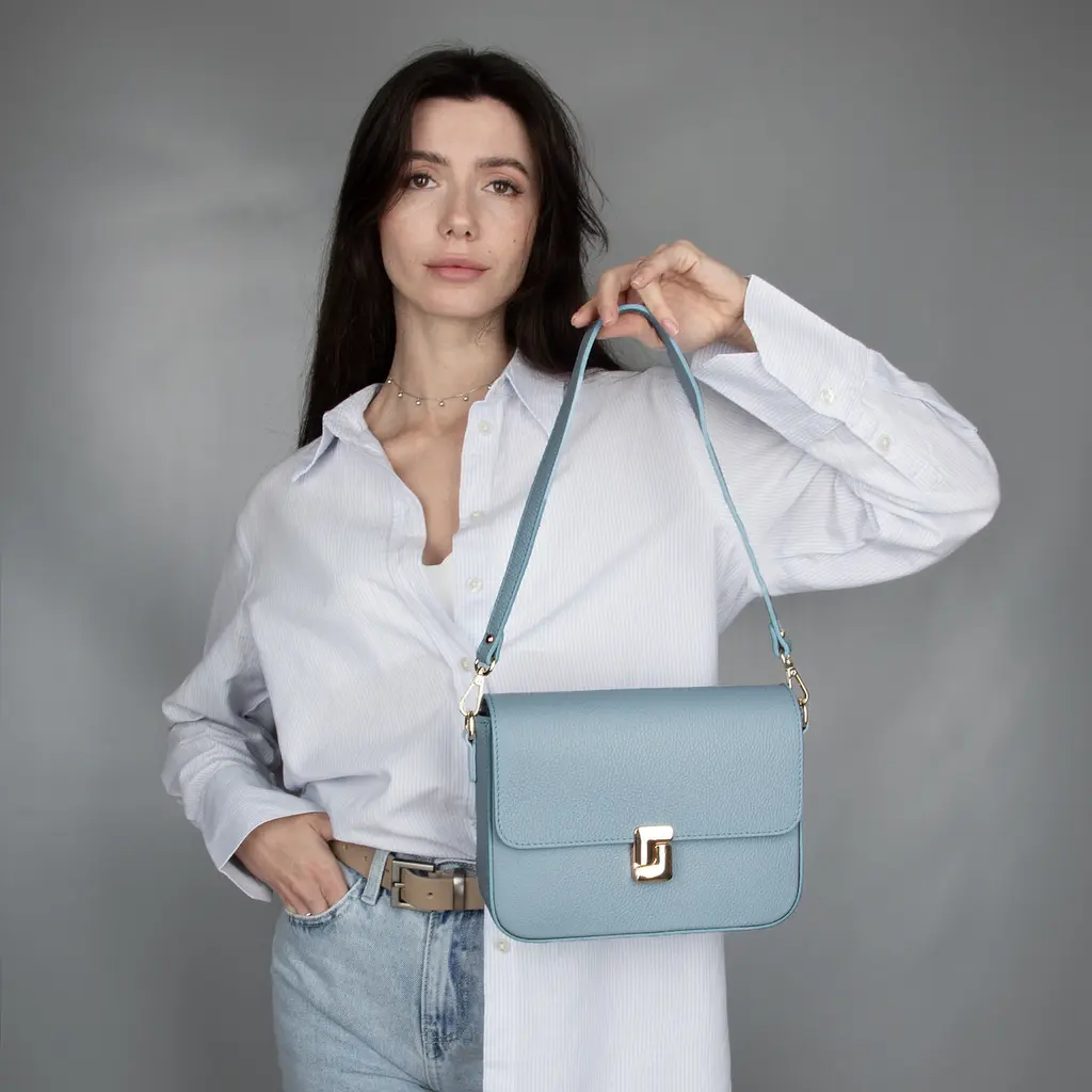 Сумка шкіряна жіноча Virginia Conti 03891 блакитна на застібці - фото 2