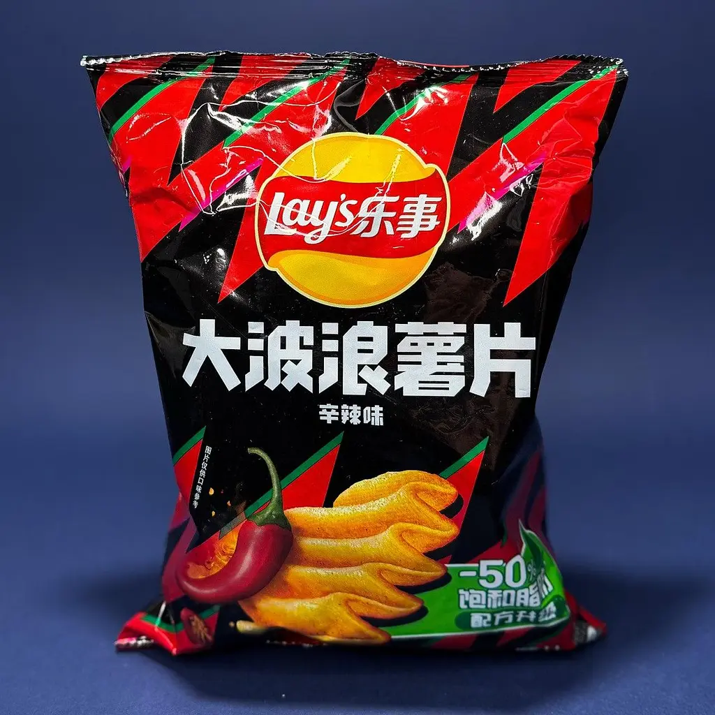 Чіпси Lay's Big Wave Pure Spicy китайські з перцем чилі 70 г