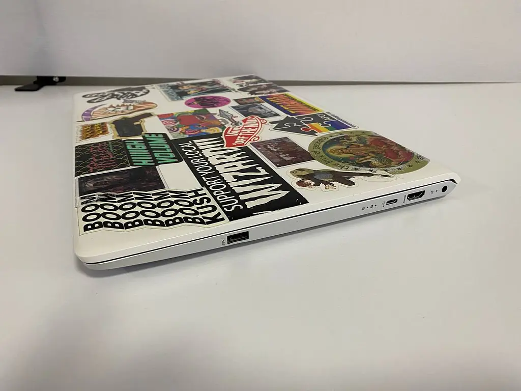 Ноутбук HP Pavilion 15 Laptop 15-ck075nr 15.6" (i5-8250U / 16GB / SSD+HDD / Сенсорний) Refurbished - фото 6