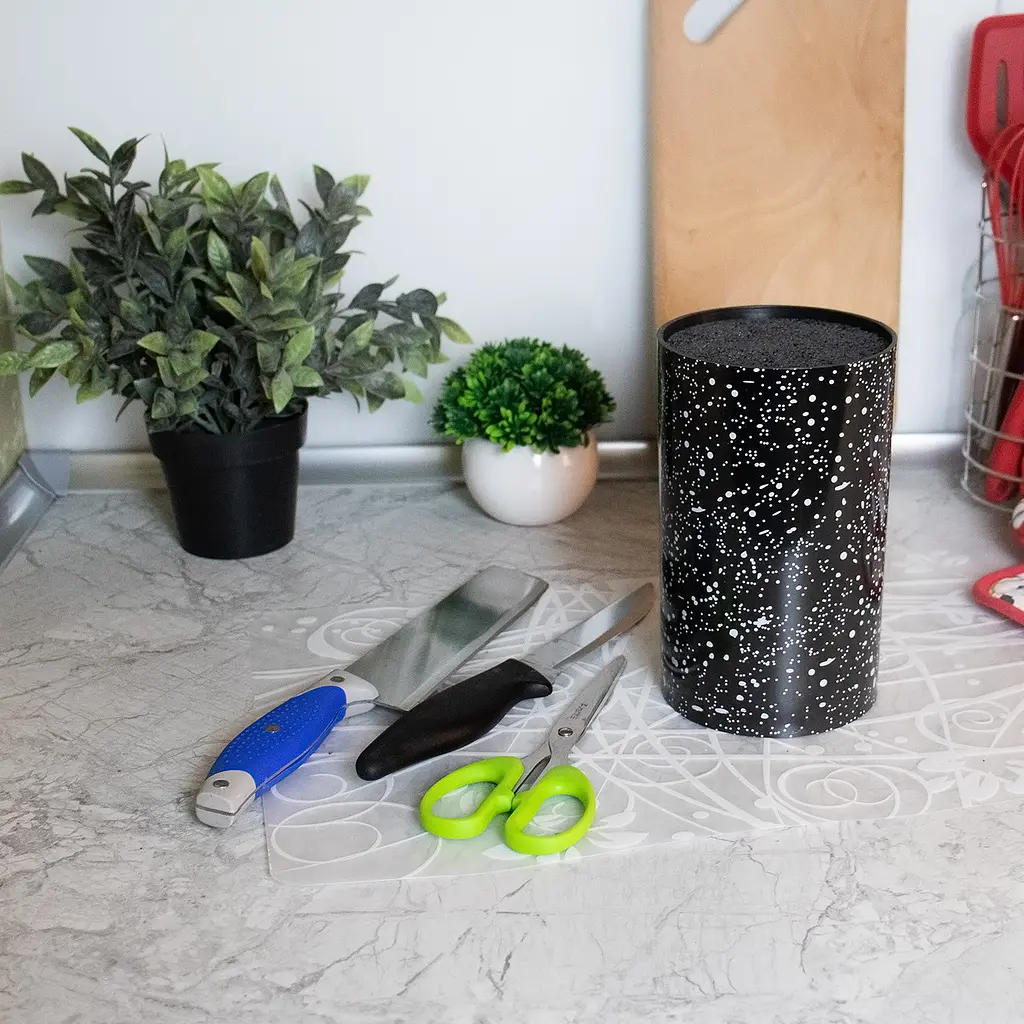 Підставка для ножів з наповнювачем із волокна універсальна Granite Knife Holder, Kitchen Master Чорний 85716 - фото 4