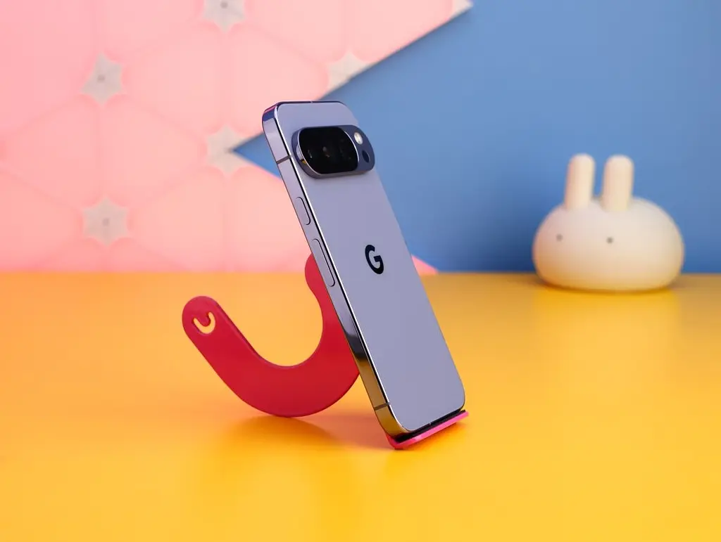 Смартфон Google Pixel 10 Pro 16/128GB Moonstone (GA10313-GB) Б/У [174894] - фото 6