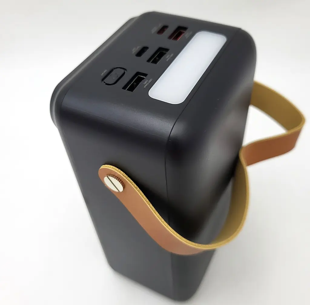 Power Bank 60000mAh зі наскрізною зарядкою портативна батарея для смартфона планшета роутера USB зовнішній акумулятор повербанк із швидкою зарядкою 22.5W ліхтариком та дисплеєм AWEI P101K - фото 3