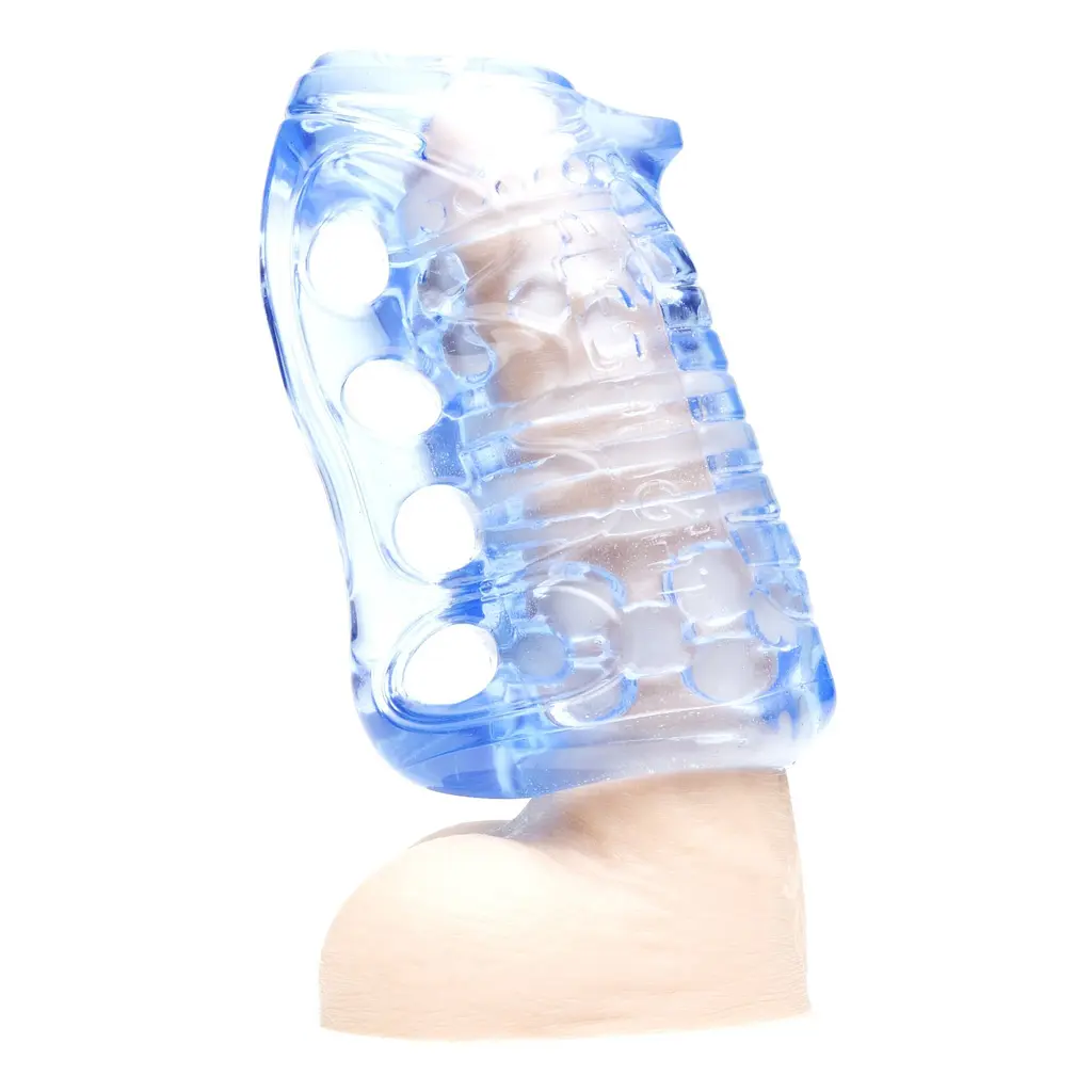 Мастурбатор Fleshlight Fleshskins Grip Blue Ice, надійна фіксація на руці, відмінно для пар та мінета - фото 2