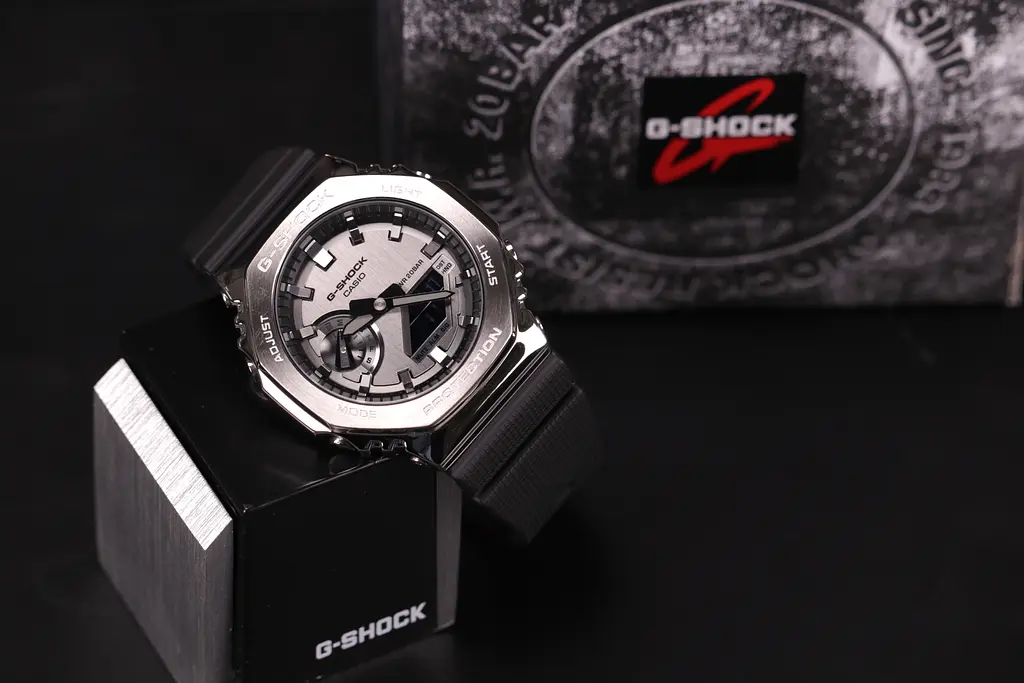 Годинник Casio G-Shock GM-2100-1AER - фото 2
