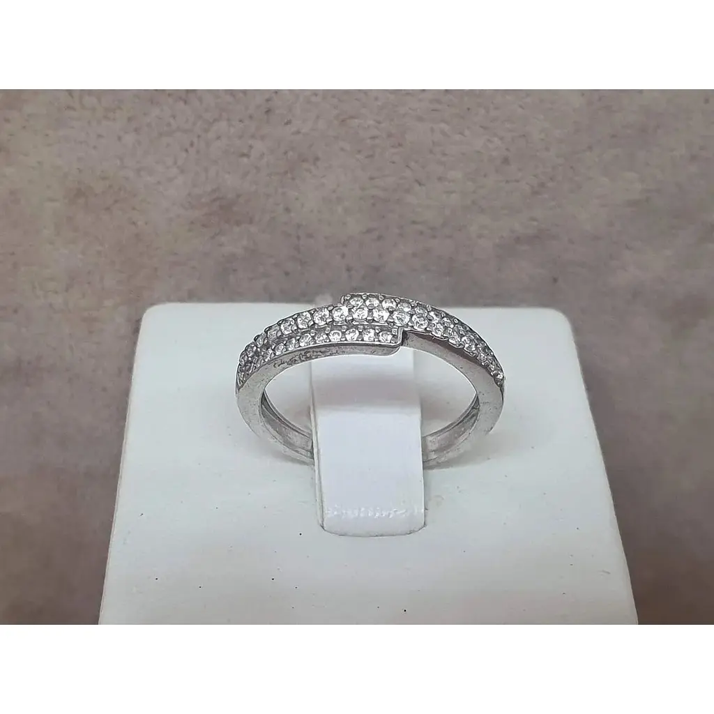 Серебряное кольцо Агни Дорожка с фианитами. Артикул 1878/9Р-CZ белый 16 - фото 3