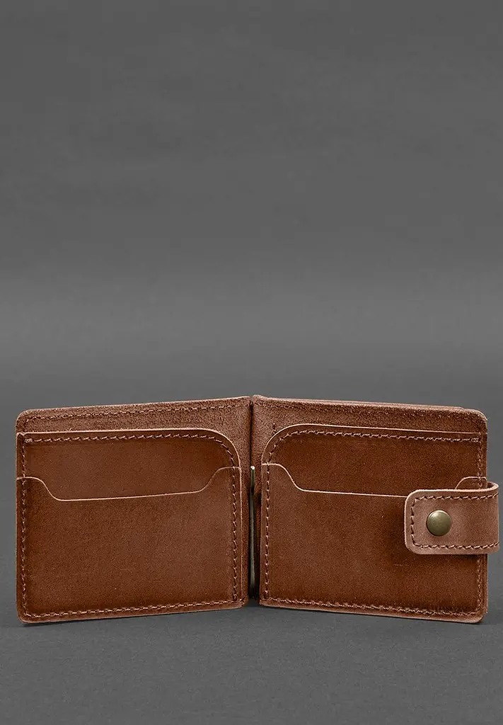 Кожаный портмоне 13.1 зажим с хлястиком светло-коричневый Crazy Horse - фото 4