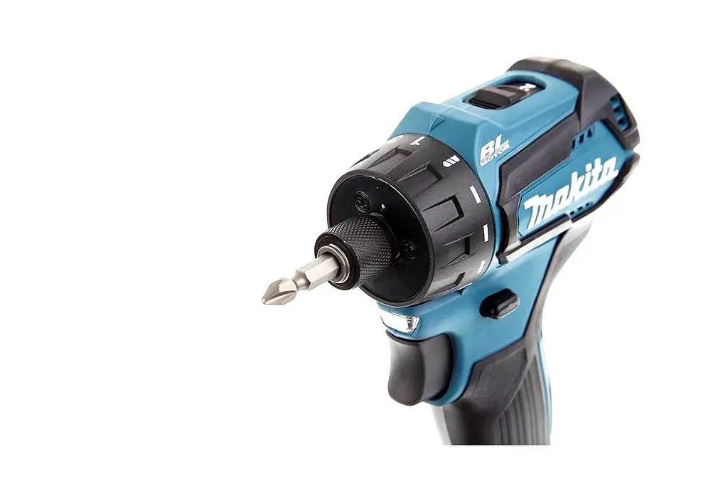 Шурупокрут акумуляторний Makita DDF083Z (40 Нм, 1/4", BL, LXT, без акумуляторів та зарядного пристрою) - фото 4