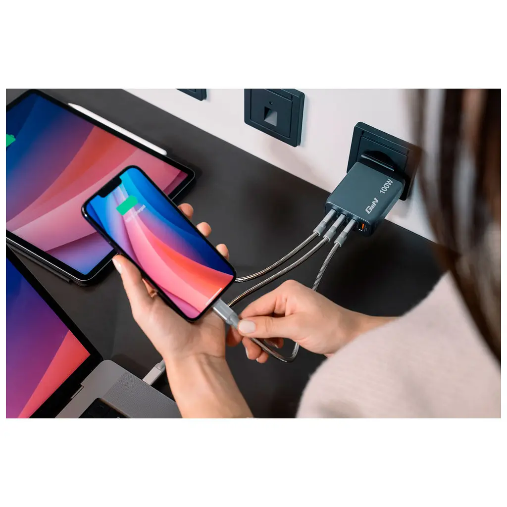 Зарядний пристрій Verbatim GaN 100 W 4 ports (2xUSB-C-100 W,USB-C 65 W /USB-A -3.0) (32202) - фото 8