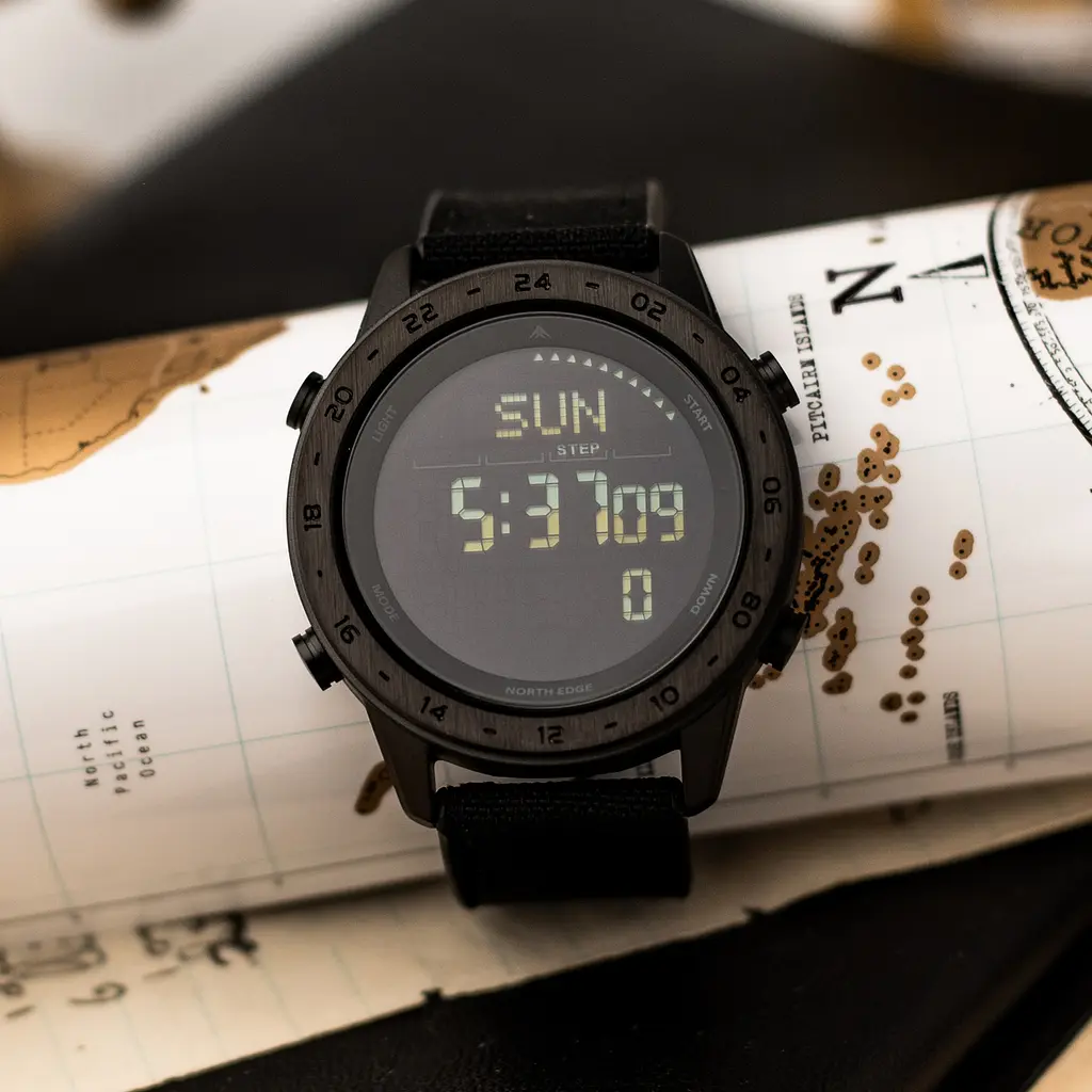 Годинник North Edge Tank3 5BAR з компасом - фото 3