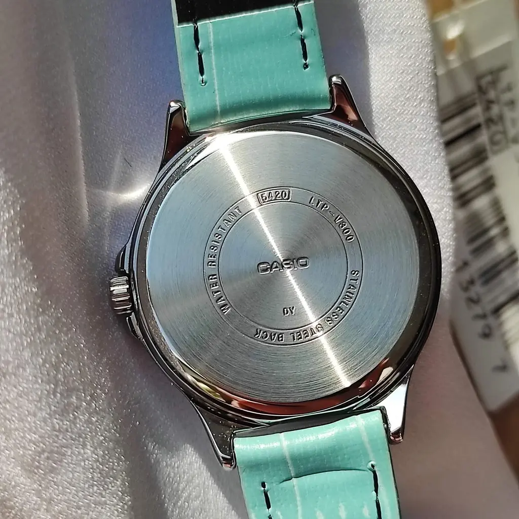 Годинник Casio LTP-V300L-2AUDF - фото 11