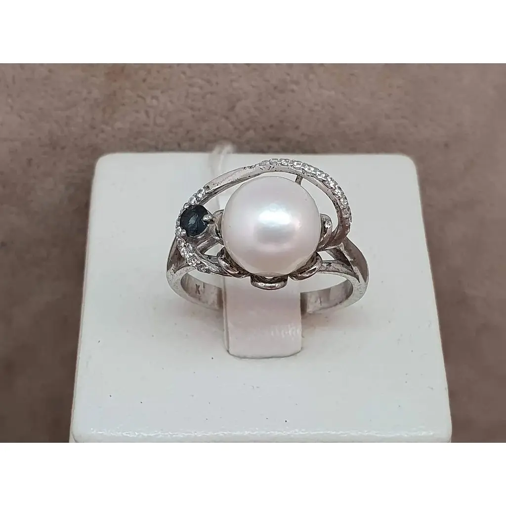 Срібне кільце Агні Еврика з сапфіром і перлами. 1789/9р-PWT 17 - фото 2