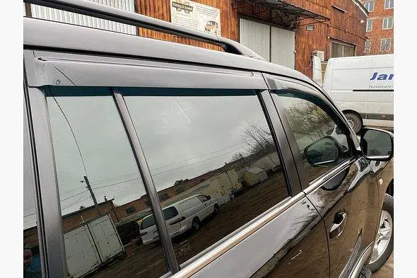 Дефлектори вікон вітровики HIC для Toyota Land Cruiser 120 2003-2010 Оригінал (T03-1) - фото 2