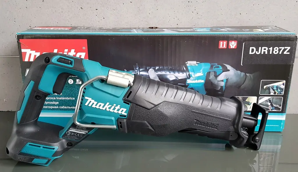 Пила шабельна акумуляторна Makita DJR187Z (32 мм, 2300/3000 об/хв, 670 Вт, BL, LXT, без акумуляторів та зарядного пристрою) - фото 8