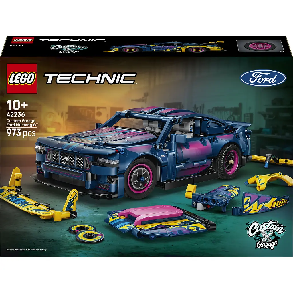 Конструктор LEGO Technic Тюнінг-гараж з автомобілем Ford Mustang GT 973 ел. (42236) - фото 3