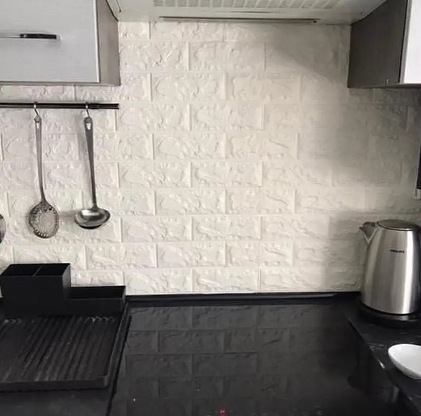 Самоклейка декоративна 3D панель 3D Loft під білу цеглу 700x770x7 мм - фото 3