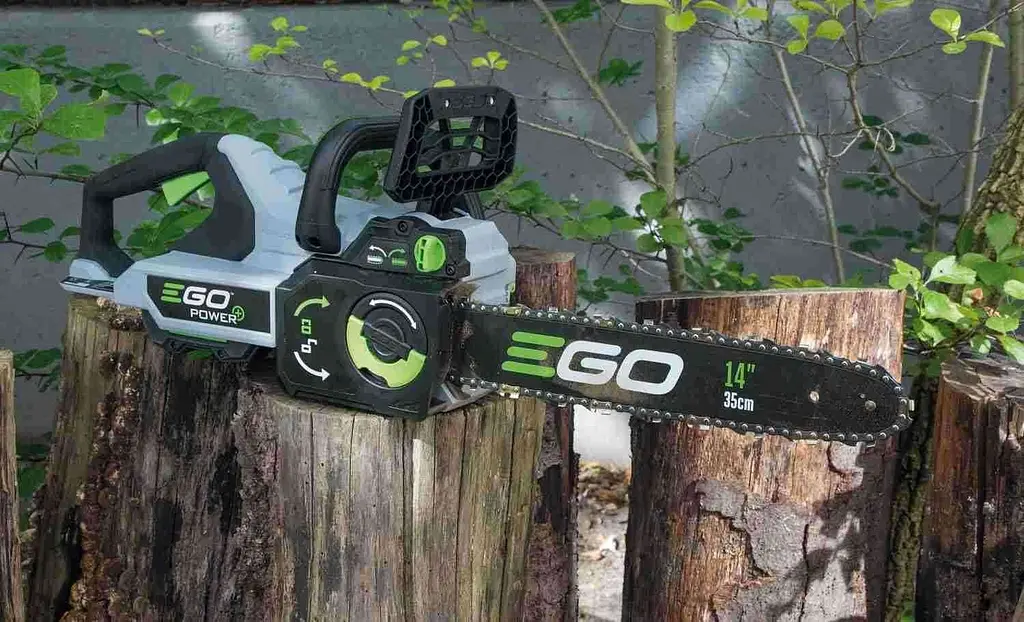 Пила ланцюгова акумуляторна EGO CS1410E (35 см, 20 м/с, 56 В, без акумуляторів та зарядного пристрою) - фото 7
