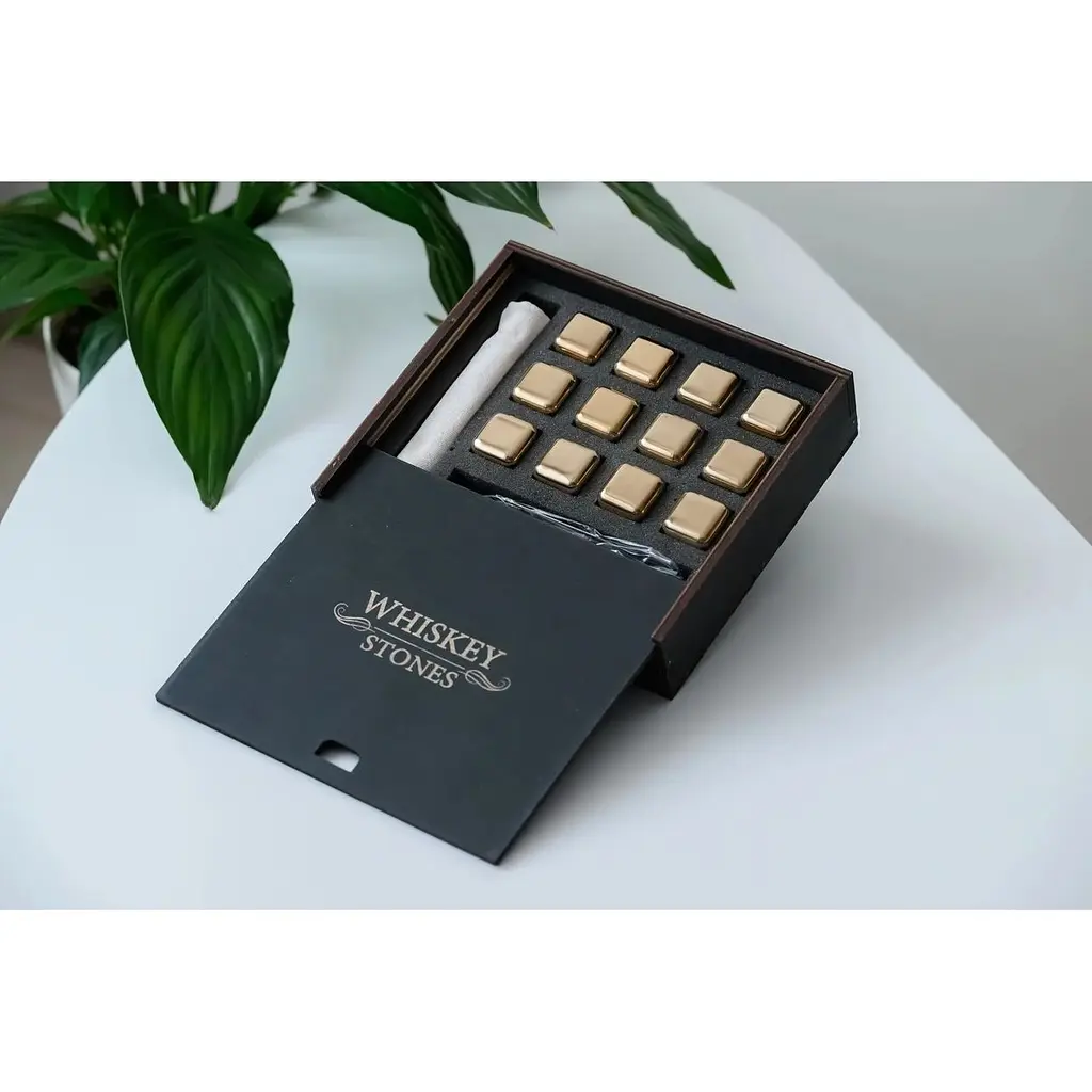 Золоті сталеві кубики для віскі Whiskey Stones у дерев'яній коробці - 12 кубиків для охолодження віскі - фото 2