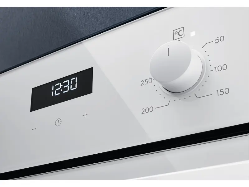 Духовка електрична Electrolux EOF5F50BV - фото 3