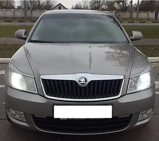 Вії фар Skoda Octavia A5 2010- Ресталінг Voron Glass - фото 4