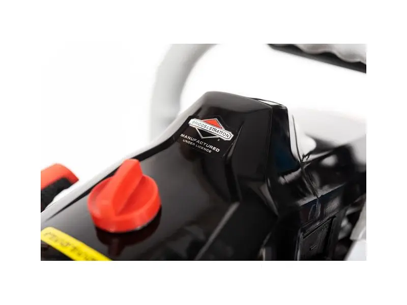 Бензопила Briggs&Stratton NAX 200C - фото 5