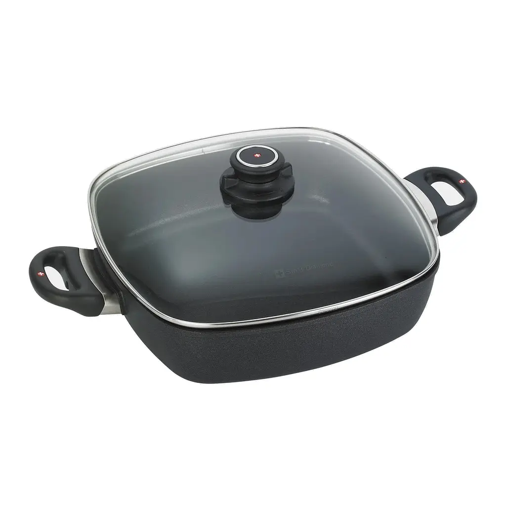Сотейник квадратий з кришкою Swiss Diamond XD Induction 28х28 см (XD66282ic)