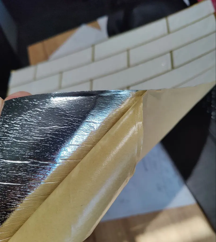 Самоклеюча декоративна 3D панель Loft Expert цегла контраст темно-сірий 680x680x4 мм - фото 3