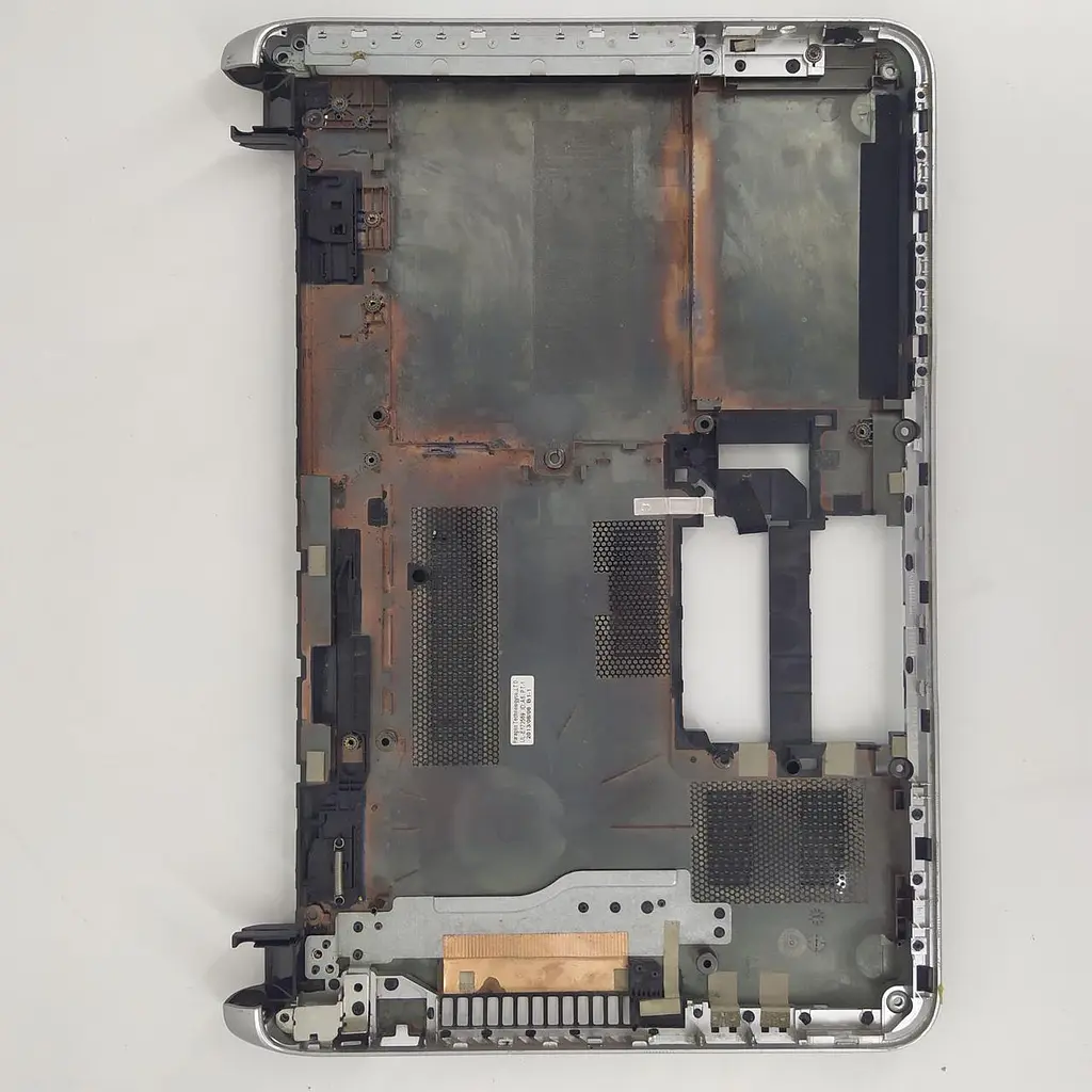 Нижняя часть корпуса для ноутбука HP Pavilion 14-N Series (UL-E173569 ID;A6 PT-1) Б/у - фото 2