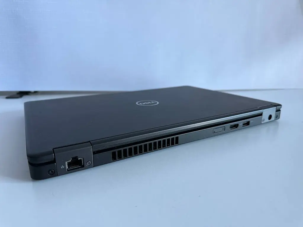 Ноутбук Dell Latitude 5490 14" (i5-8350U / 16GB / SSD 256GB) Refurbished - фото 10