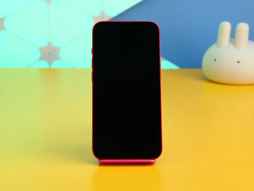 Смартфон Apple iPhone 14 128GB Product Red (MPVA3) Б/В [162300] - фото 3