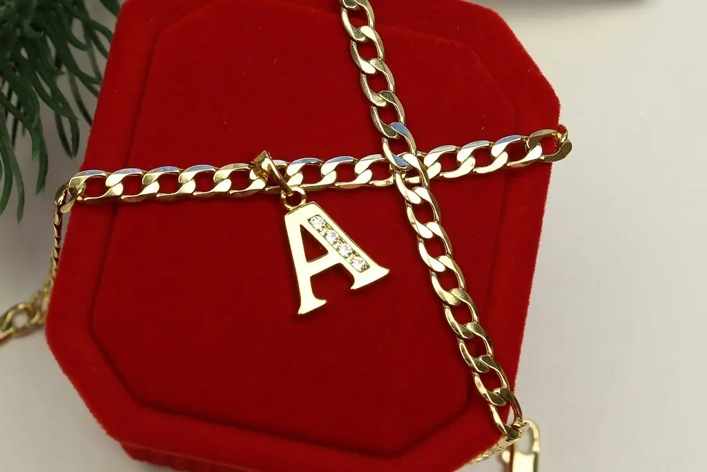 Кулон Xuping Jewelry літера А 1,5 см золотистий - фото 2