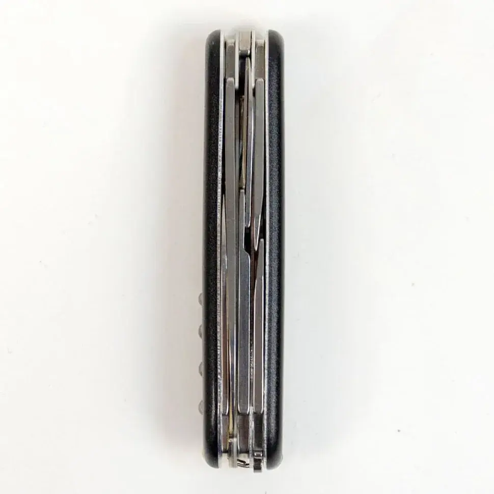 Ніж Victorinox Climber Mat 91 мм 14 функцій чорний матовий жовтий лого - фото 8