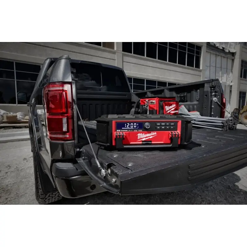 Радіоприймач акумуляторний із зарядним пристроєм PACKOUT MILWAUKEE M18 PRCDAB+-0 - фото 5