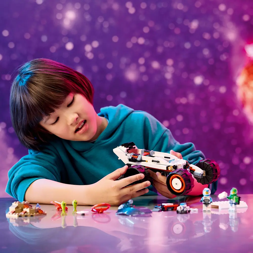 Конструктор LEGO City Космічний дослідницький всюдихід й інопланетне життя 311 деталі (60431) - фото 6