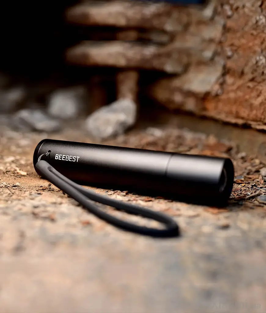 Ліхтарик Xiaomi BEEBEST Zoom Flashlight чорний (FZ101) - фото 3
