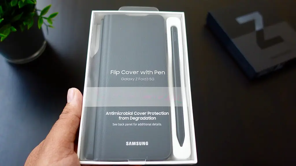Чохол-книжка Samsung Galaxy Z Fold 3 5G Flip Cover with Pen Black - фото 5