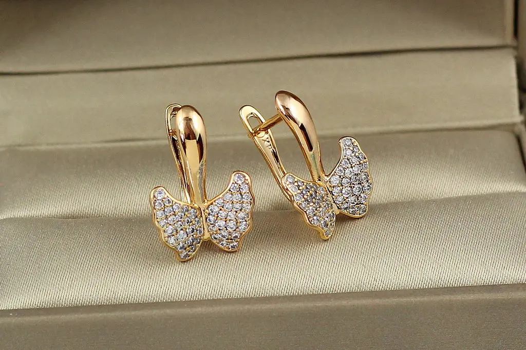 Сережки Xuping Jewelry неповторний метелик 1.8 см золотисті - фото 2