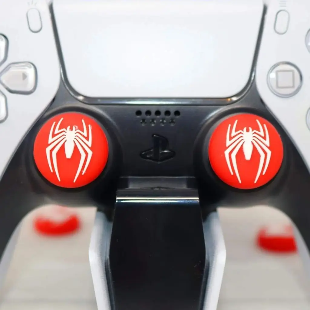 Накладки на стіки Thumb Grips 2-pack for PS4-PS5-Xbox White Spider [122995] - фото 3