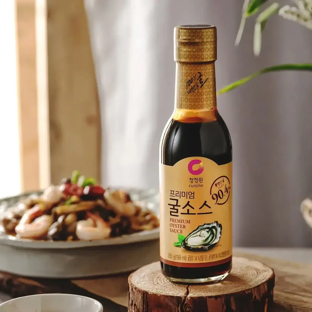 Соус устричний Daesang Premium Oyster Sauce 260 г - фото 2