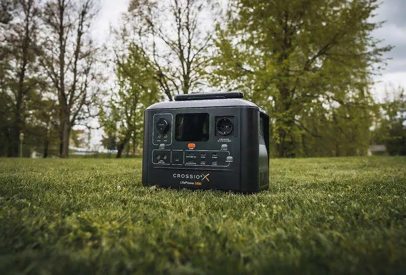 Зарядний пристрій Crossio LifePower 1000 (CRO-LP-1000) - фото 4