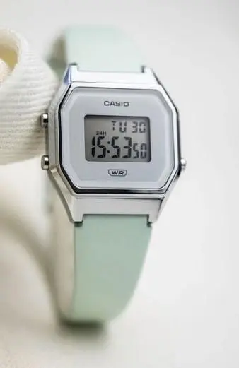 Годинник Casio LA680WEL-3EF - фото 4