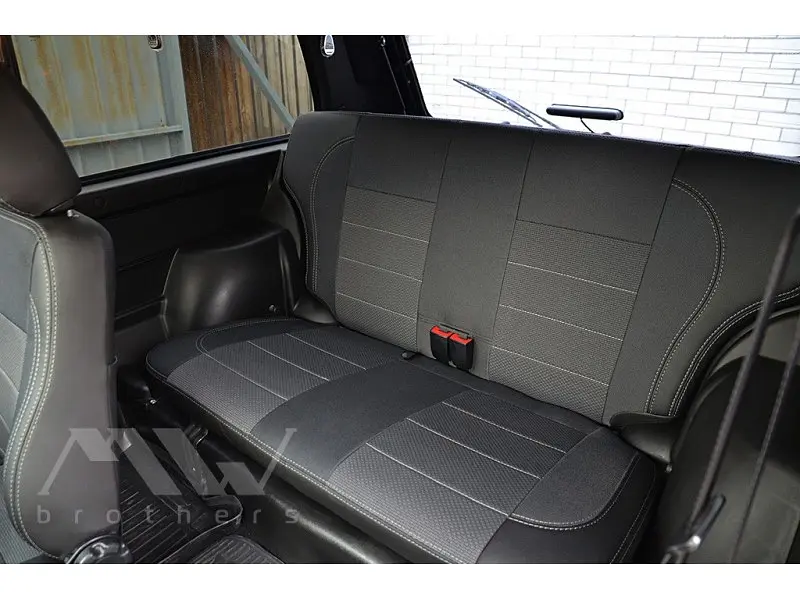 Авточохли модельні MW Brothers для Lada 21213 Нива з 1994 - фото 3