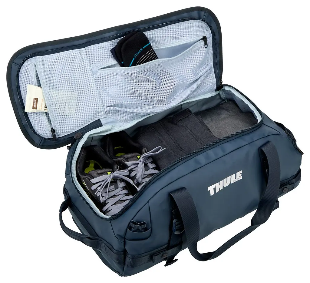 Спортивная сумка Thule Chasm Duffel 40L (Darkest Blue) 3205590 (TH 3205590) - фото 4