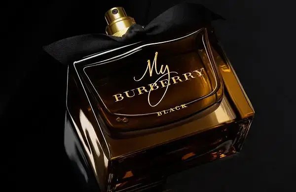 Парфумована вода My Burberry Black 50 ml  - фото 4