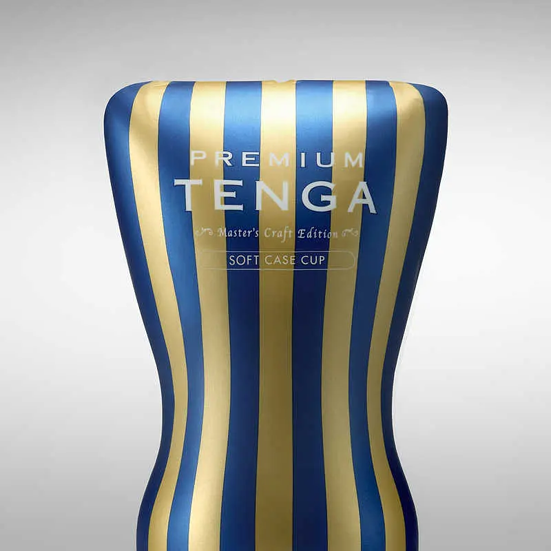 Мастурбатор Tenga Premium Soft Case Cup, 15.5х6.9 см (білий) - фото 3
