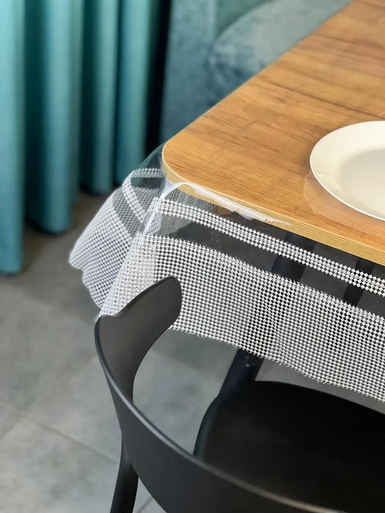 Скатерть силиконовая с белой жемчужной лентой двойной 180х110 см - фото 3