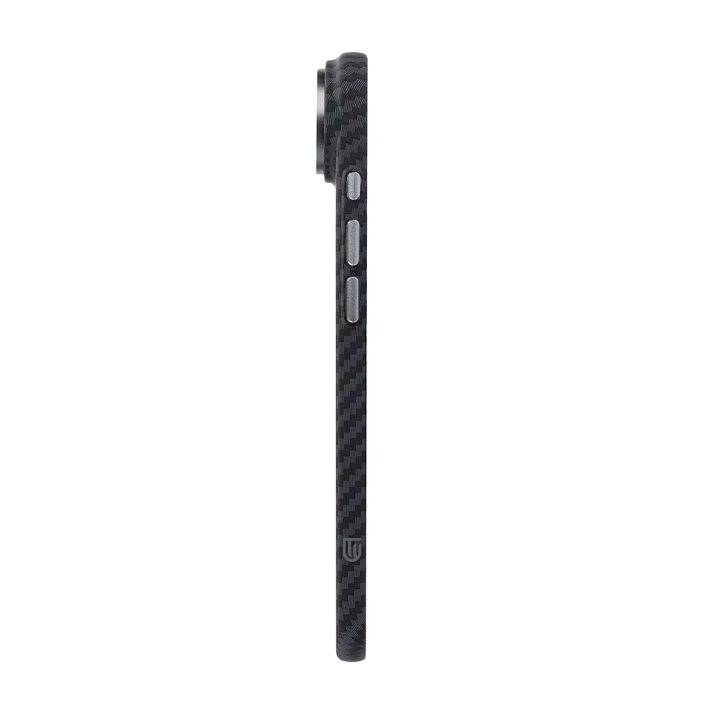 Карбоновый чехол для Apple iPhone 17 Air, LikeCarbon2 MagCase, черный, тонкий защитный чехол-панель из поликарбоната с магнитами N52, MagSafe, противоударный, совместим с беспроводной зарядкой, приподнятые края для защиты камеры, ArmorStandart (ARM86260) - фото 6