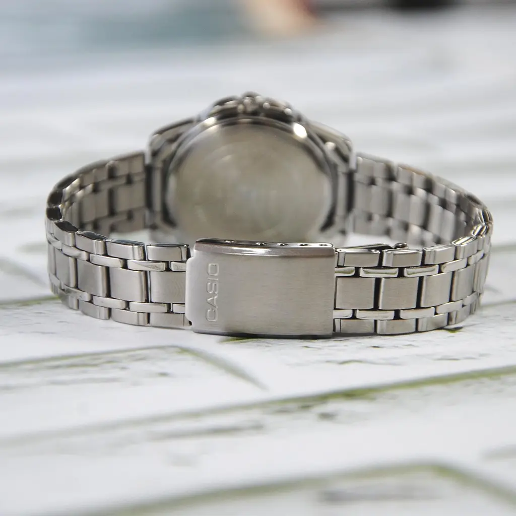 Годинник Casio LTP-1314D-2AVDF - фото 2