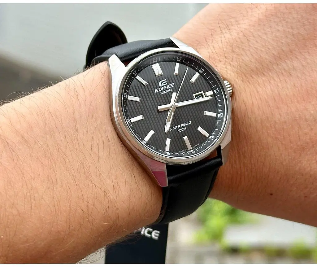 Годинник Casio EFV-150L-1AVUEF - фото 2